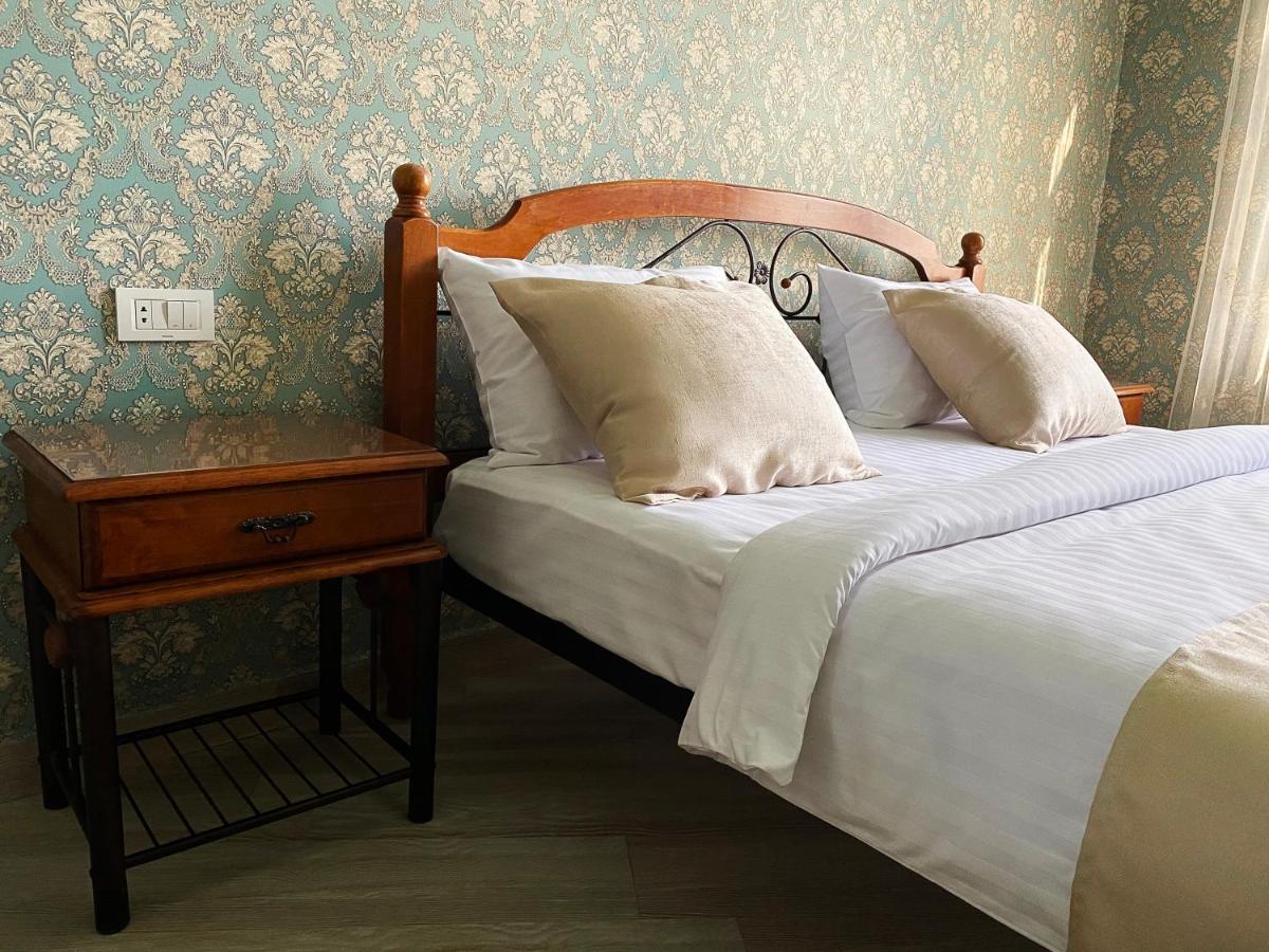 Shirbakyan Boutique Hotel & Apartments Jerevan Buitenkant foto